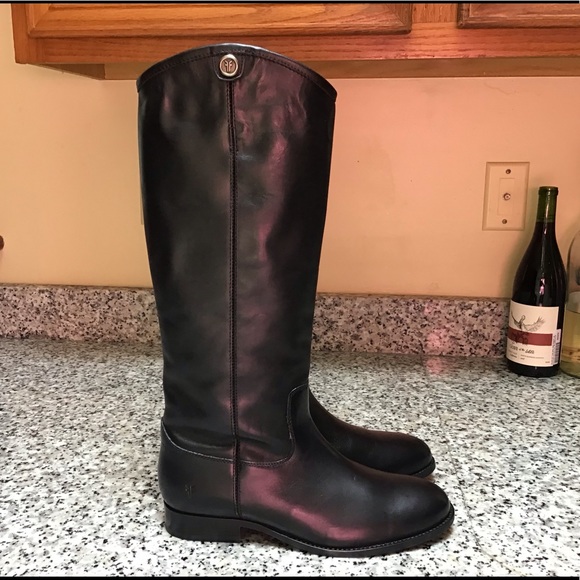 Frye Melissa Button 2 Boots(SOLD) - Picture 2 of 6